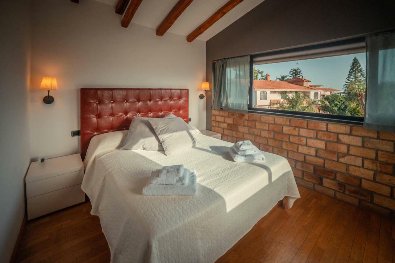 Casa Aurelio Wellness Suite & Spa Inclusive Таормина Экстерьер фото